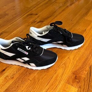 Reebok Men's Black and White Athletic Sneakers